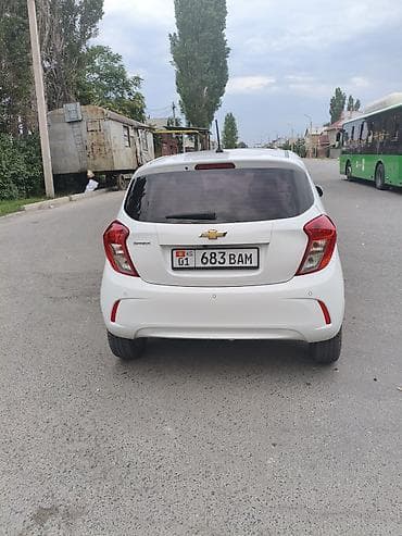 малибу крыло: Chevrolet Spark: 2020 г., 1 л, Вариатор, Бензин, Хэтчбэк — 4