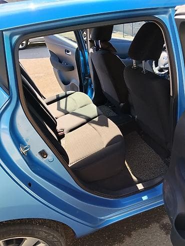 ботореи: Nissan Leaf: 2014 г., 0.1 л, Автомат, Электромобиль, Хэтчбэк — 9