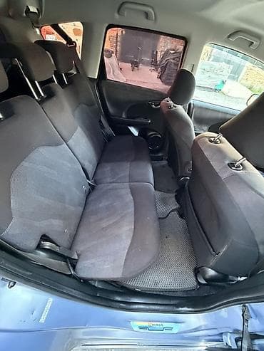 подголовник фит: Honda Fit: 2009 г., 1.5 л, Автомат, Бензин, Хэтчбэк — 5