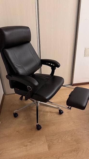 Кресла: Офисное кресло, Б/у, С колесиками, цвет - Черный, Экокожа — 2