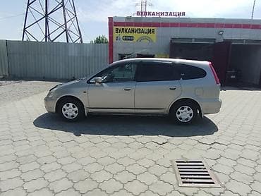 фори: Honda Stream: 2002 г., 1.7 л, Автомат, Бензин, Минивэн — 1