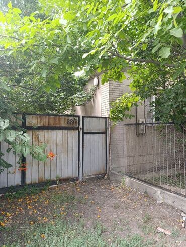 дом район кирпичный: Дом, 75 м², 3 комнаты, Собственник — 1