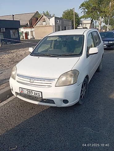 sprinter 2 7: Toyota Raum: 2003 г., 1.5 л, Бензин, Хэтчбэк — 1
