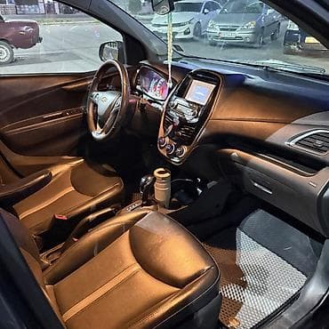 mini v: Chevrolet Spark: 2019 г., 1 л, Автомат, Бензин, Хэтчбэк — 8