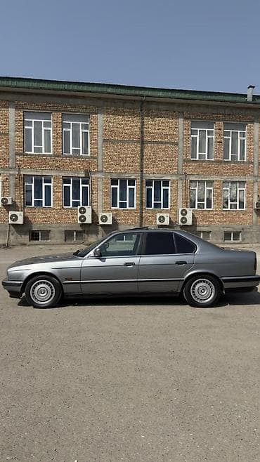 х5 м: BMW 5 series: 1992 г., 2.5 л, Механика, Бензин, Седан — 3
