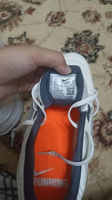 hoka кроссовки: Кроссовки Nike для бега Модель: Nike Winflo 8 (код на язычке — 2