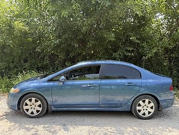 civic: Honda Civic: 2008 г., 1.8 л, Автомат, Бензин, Седан — 4