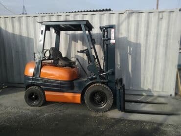 трактор беларус 82.1 цена бишкек новый: Погрузчик, 2005 г., Колесный, Вилочный — 1