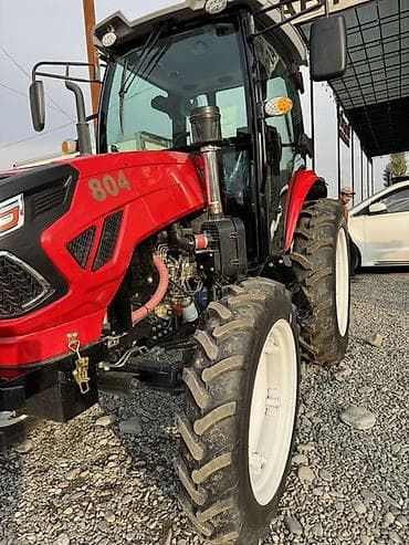 Трактор 80 л.с. с кабиной и полным комплектом навески 80 лошадиных