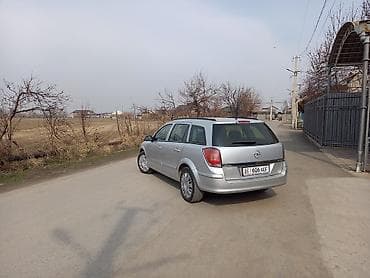 cr v rd5: Opel Astra: 2005 г., 1.6 л, Механика, Бензин, Универсал — 4