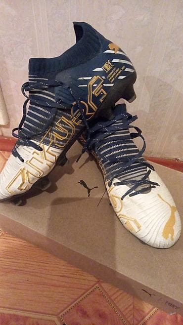 Велоаксессуары: Бутсы для футбола Пума Фётр 40 размер коробка имеется — 1