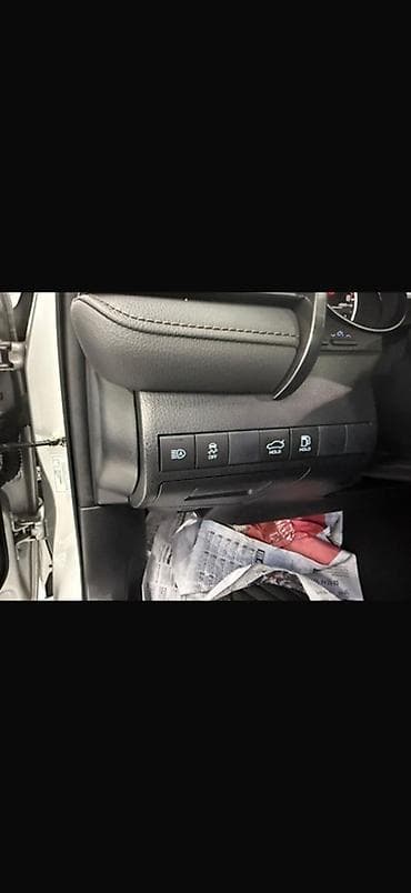 Toyota Camry: 2019 г., 2.5 л, Автомат, Бензин, Седан — 9