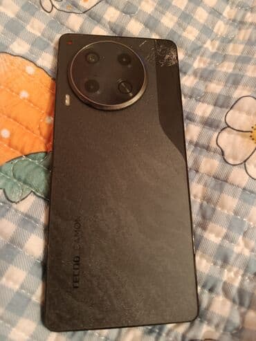 Tecno Camon 30, Б/у, 256 ГБ, цвет - Черный, 2 SIM