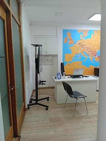 Недвижимость: Аренда офисов, 75 м², 1 линия — 5