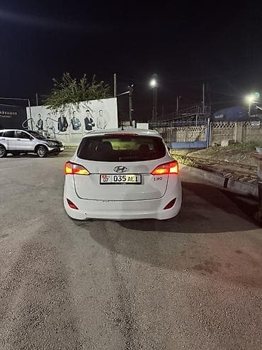 хундай универсал: Hyundai i30: 2016 г., 1.6 л, Механика, Бензин, Универсал — 3