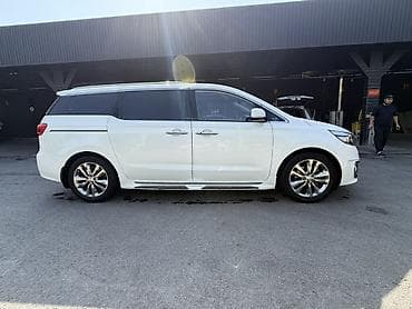 Kia Carnival: 2017 г., 2.2 л, Автомат, Дизель, Минивэн at lalafo.kg Kia Carnival: 2017 г., 2.2 л, Автомат, Дизель, Минивэн