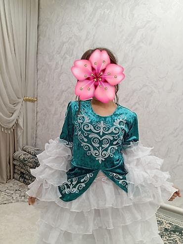 мектеп кийим: Продаю национальный платье на подростка. лет на 11 подойдёт. новый — 3