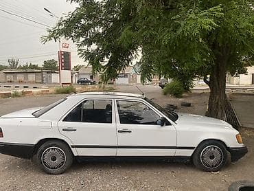 зеркало 124 мерс: Mercedes-Benz W124: 1986 г., 2.3 л, Механика, Бензин, Седан — 2