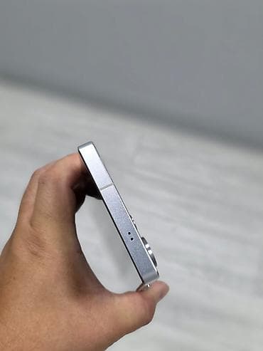 redmi note 8s: Samsung S25 Ultra 
в отличном состоянии 

2 физ симкарта — 8