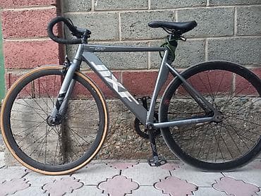xf: Шоссейный велосипед — 1