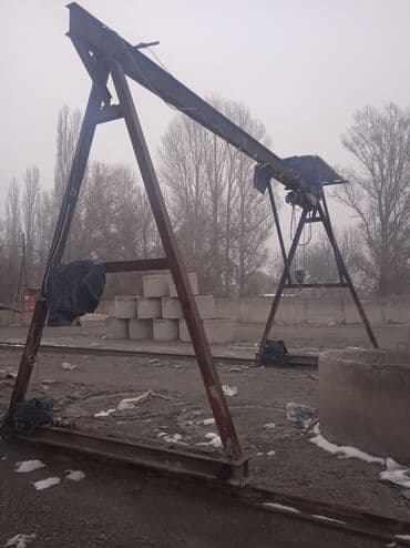 бүт койгуч: Продажа рельс, тельфер,калп, латок. кольца.мешалки, тачки — 1