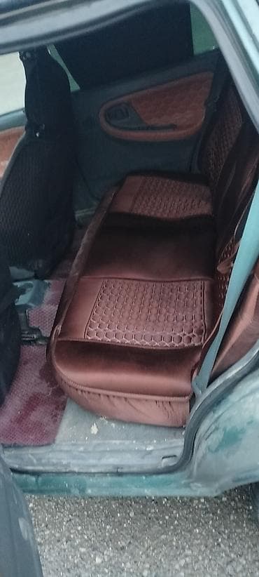 Daewoo Nexia: 1994 г., 1.5 л, Кол менен иштөөчү, Бензин, Седан — 3