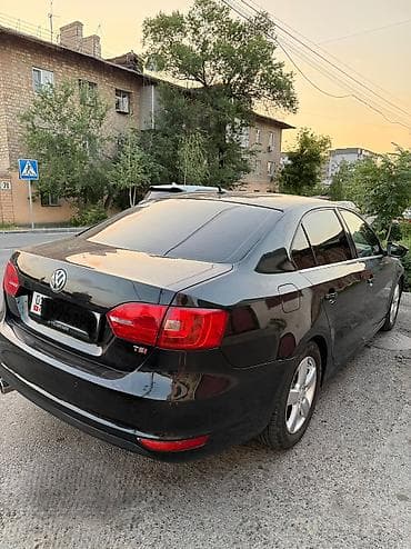 jac js6: Volkswagen Jetta: 2012 г., 1.4 л, Автомат, Бензин, Седан — 6