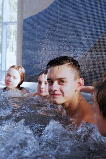 прайс лист на отделочные работы 2023 год: Фотосъёмка | Студия, С выездом | Фотосессия — 9