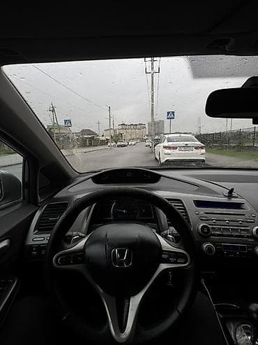 mini cooper: Honda Civic: 2008 г., 1.8 л, Автомат, Газ, Седан — 6