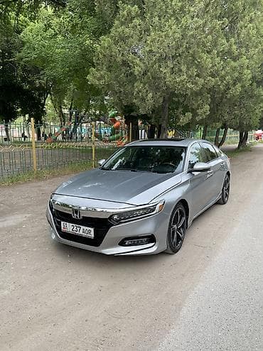 Транспорт: Honda Accord: 2018 г., 1.5 л, Автомат, Бензин, Седан — 1