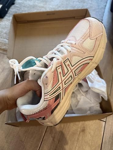 Личные вещи: Кроссовки, 39, Asics, Новый, цвет - Розовый, Самовывоз, Бесплатная доставка — 2