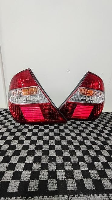 Комплект стоп-сигналов Toyota 2003 г., Новый, Аналог