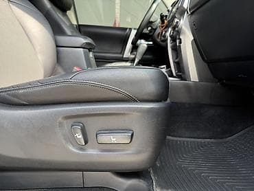 4: Toyota 4Runner: 2016 г., 4 л, Автомат, Бензин, Внедорожник — 8