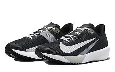 Мужские кроссовки, 41, Nike, Б/у, цвет - Черный, Самовывоз