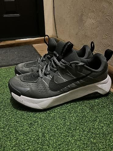 nike react: Мужские кроссовки, 43, Nike, Б/у, цвет - Серый — 1