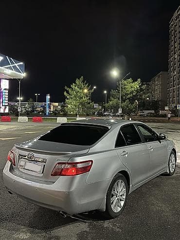 2011: Toyota Camry: 2011 г., 2.4 л, Автомат, Бензин, Седан — 4