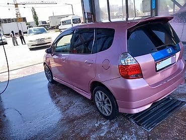 Honda Fit: 2002 г., 1.5 л, Вариатор, Бензин, Хэтчбэк at lalafo.kg Honda Fit: 2002 г., 1.5 л, Вариатор, Бензин, Хэтчбэк