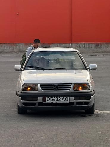 vento капот: Volkswagen Vento: 1997 г., 1.8 л, Механика, Бензин, Седан — 2