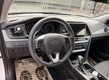 хундай соната не такси: Hyundai Sonata: 2021 г., Автомат, Бензин, Седан — 4