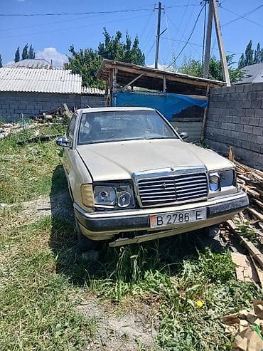 Продажа авто: Mercedes-Benz W124: 1990 г., Седан — 2