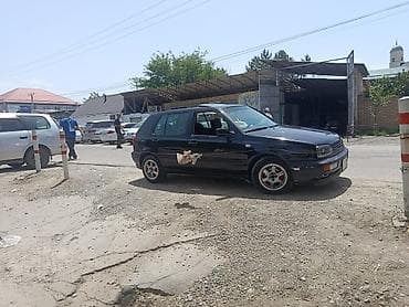 geely automobile: Volkswagen Golf: 1995 г., 1.6 л, Механика, Бензин, Хэтчбэк — 9