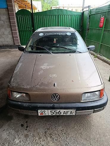 wolkswagen touran: Volkswagen Passat: 1990 г., 1.8 л, Механика, Бензин, Седан — 1