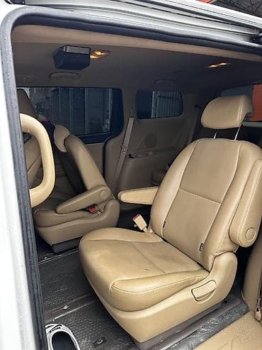 бампер 210 универсал: Kia Carnival: 2018 г., 2.2 л, Автомат, Дизель, Минивэн — 9
