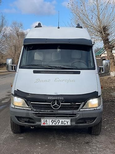 м пакет: Mercedes-Benz Sprinter пассажирский микроавтобус (длинная база — 1