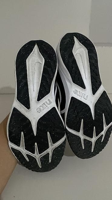 Личные вещи: Мужские кроссовки, 36, Nike, Б/у, цвет - Черный, Самовывоз — 6