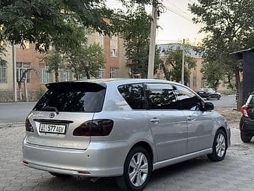 Продажа авто: Toyota Ipsum: 2004 г., 2.4 л, Автомат, Бензин, Минивэн — 5