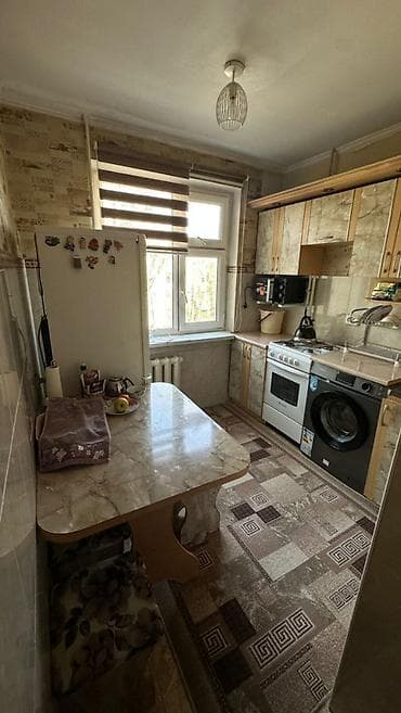 Квартиры: 3 комнаты, 58 м², 104 серия, 3 этаж, Косметический ремонт — 8