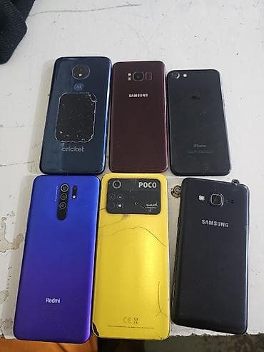 Лот из 6 телефонов 1 моторола все работает кроме сим карты 2 самсунг