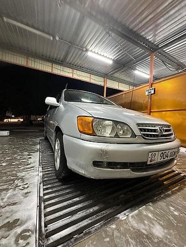 Toyota Raum: 2000 г., 2 л, Автомат, Бензин, Универсал