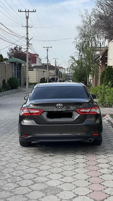 sonata 2014: Toyota Camry: 2018 г., 2.5 л, Автомат, Бензин, Седан — 6